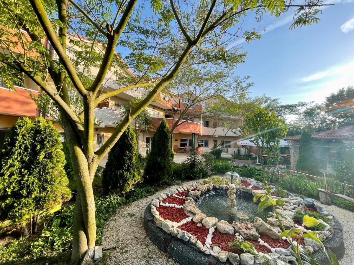 Vamabel House Bed & Breakfast Vama Veche Eksteriør bilde